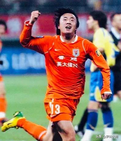 前国足球员涉赌跑路?种种线索指向前山东泰山球员国足白斩鸡代言