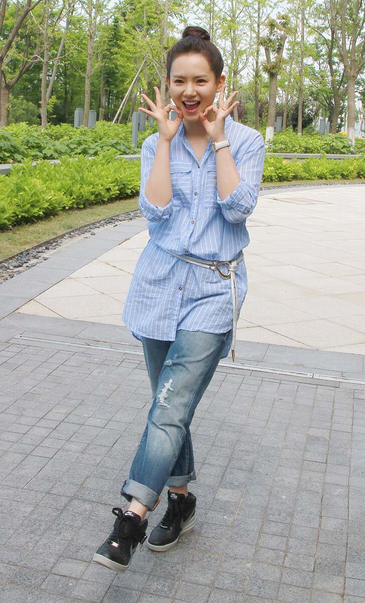 戚薇休闲鞋穿搭,戚薇穿什么样的鞋子好看