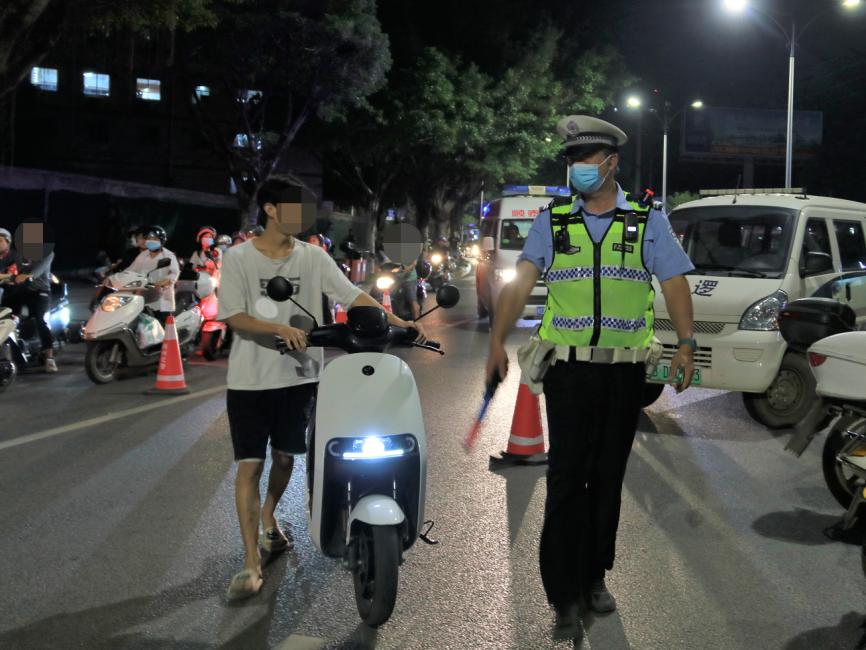 梧州百日严打,梧州警方严打整治