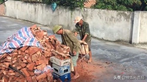 美国大叔发明搬砖神器,90后小伙发明搬砖神器
