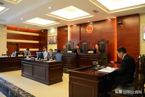 42万多！农民工尘肺病情加重，公司被判加赔