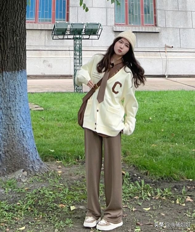 衣服别买系列,今年最流行的裙裤和上衣新款