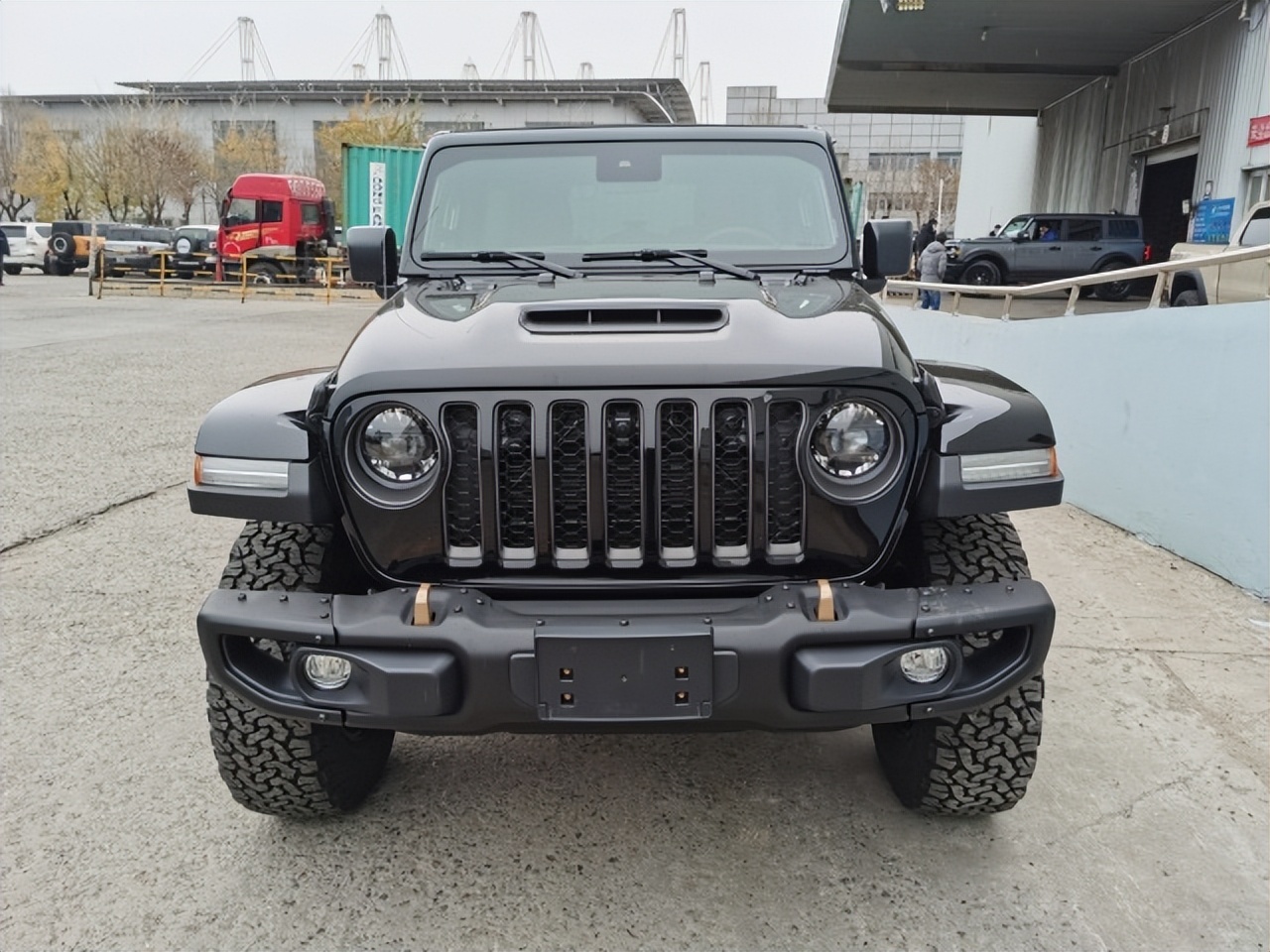 23款JEEP牧马人392大脚包现车140多万购车送好礼