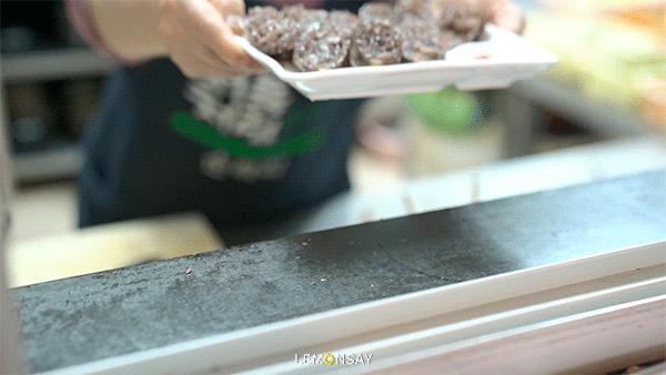 朋友总是把我挂在嘴边怎么办,朋友老是把你赚钱多挂嘴边