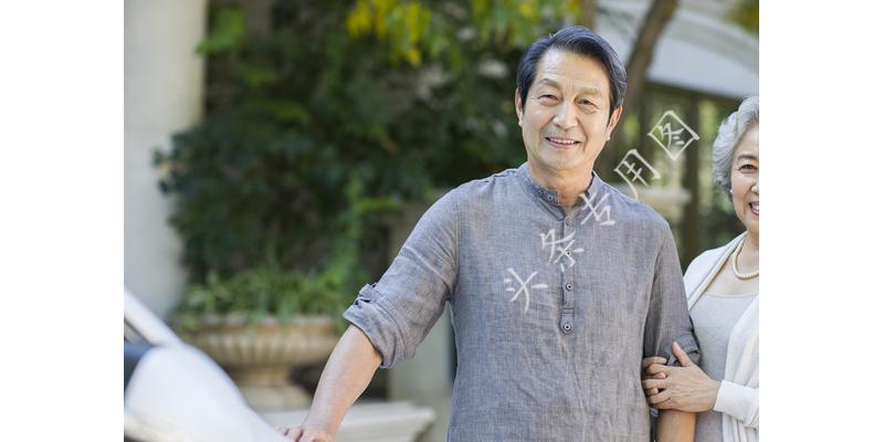 35岁老处女自述：嫁给48岁大哥，每到深夜，才懂得做女人的幸福！