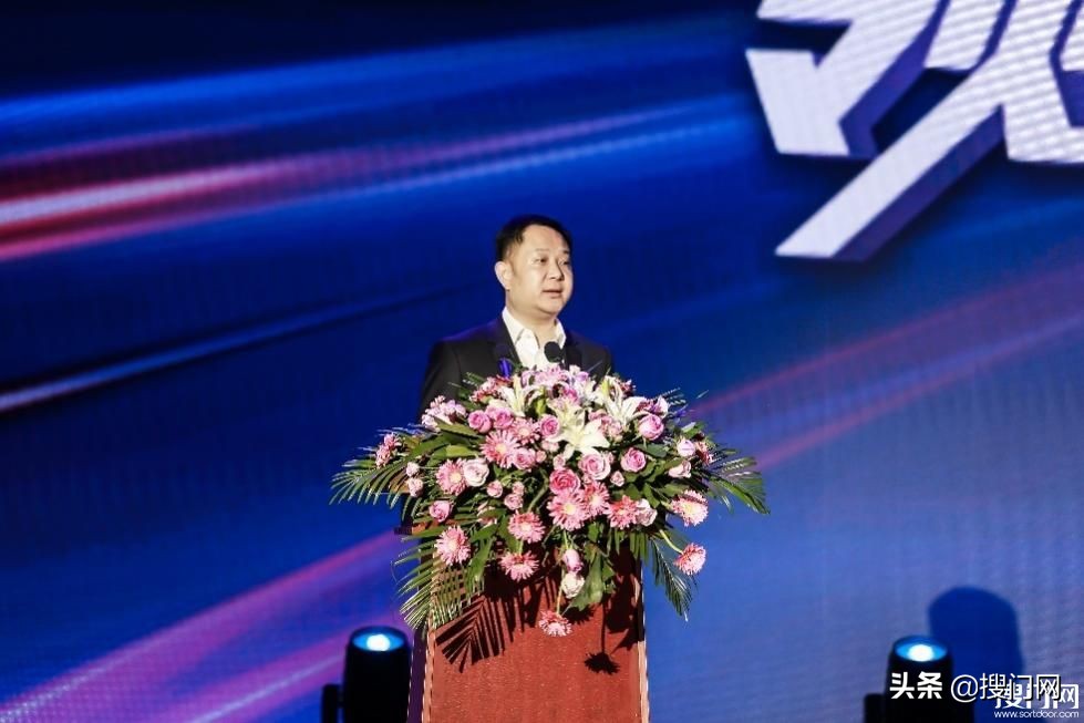 鲁班尚品木门,鲁班木门轻奢