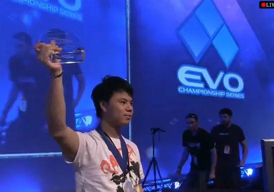 曾卓君拳皇15冠军,曾卓君拳皇97比赛