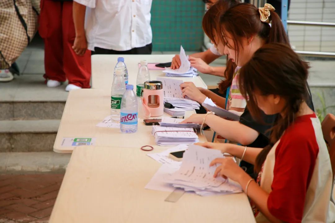 满“新”欢喜！长江职业学院喜迎2023新生！