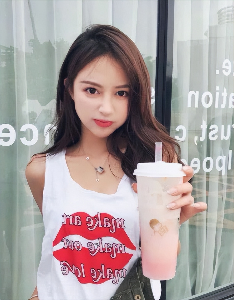 从“纯情少年”到“浪荡公子”，王思聪到底经历了什么？