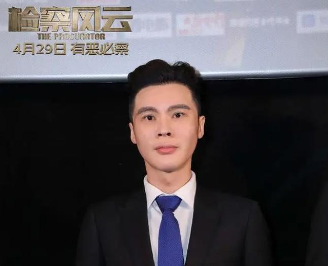 五一想看第二从校园贷到*杀凶**案中案《检察风云》刷新国产片尺度！