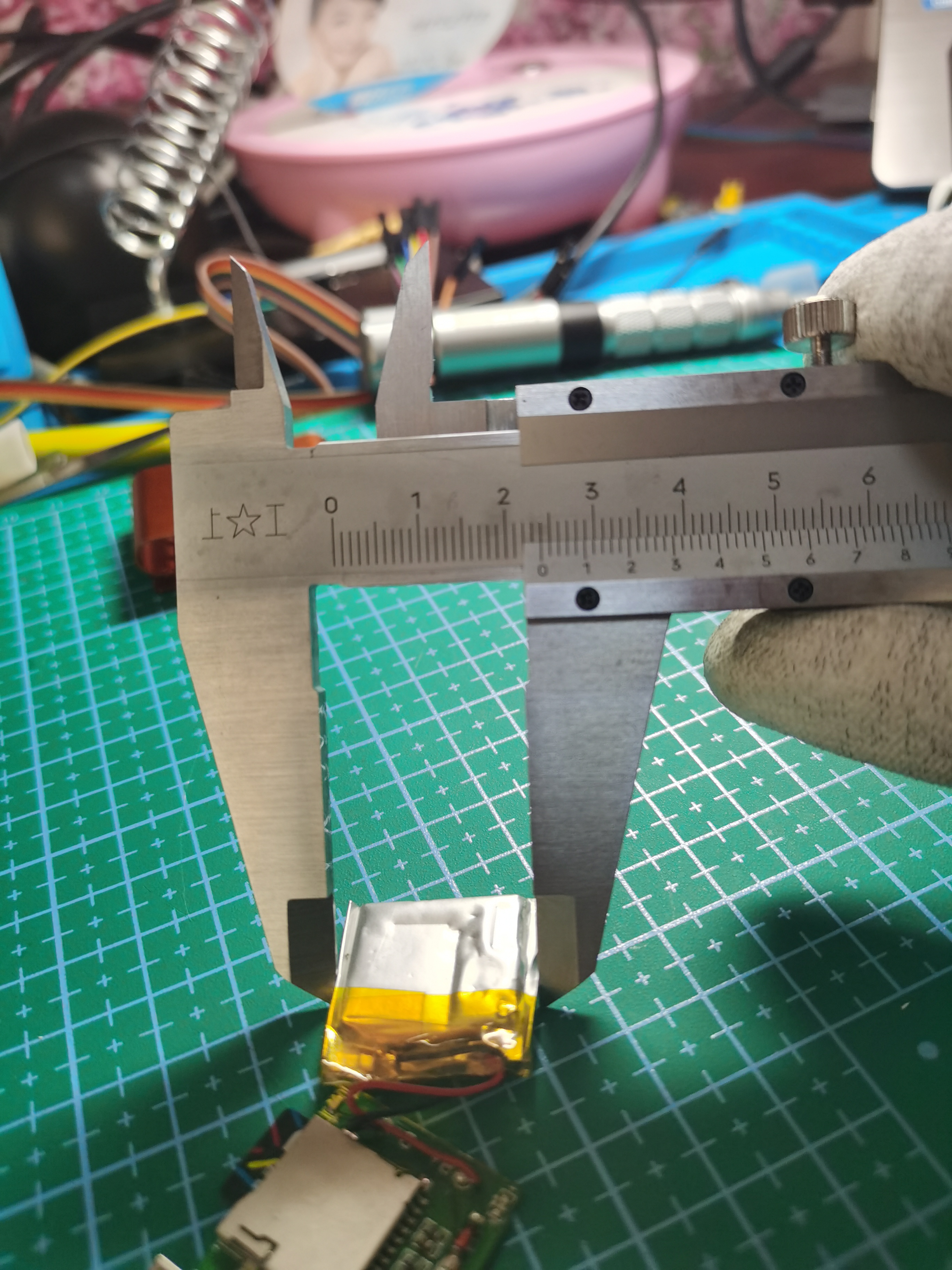 mp3充不进电什么原因,mp3充不进电