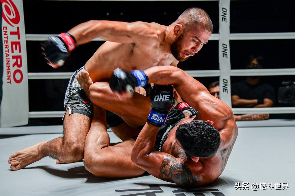 ONE周五格斗夜18!泰拳冠军桑德尔赢下踢拳首秀,西亚萨拉尼获胜