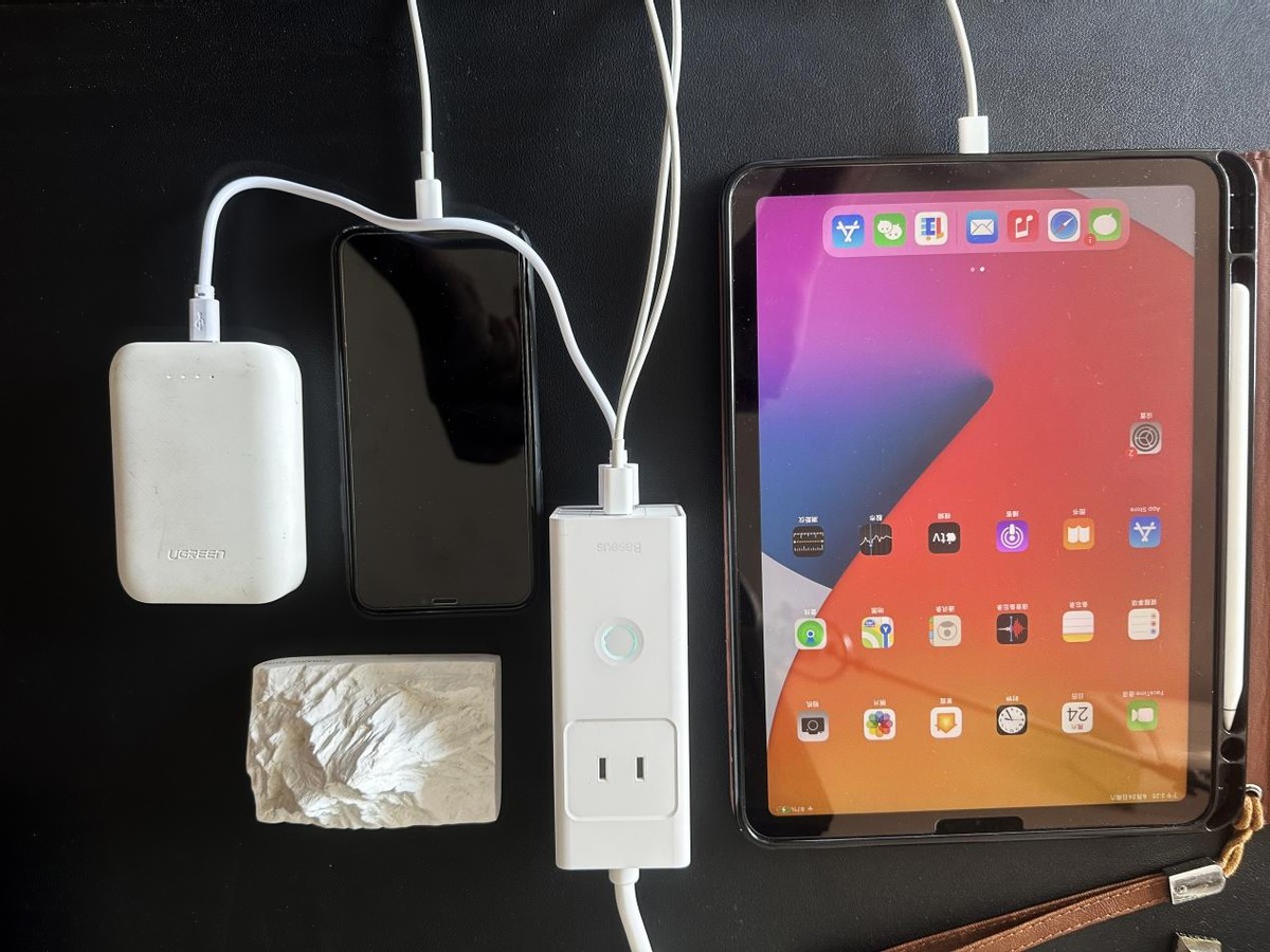 优雅迷人的客厅简欧轻奢风,法式轻奢复古绿客厅