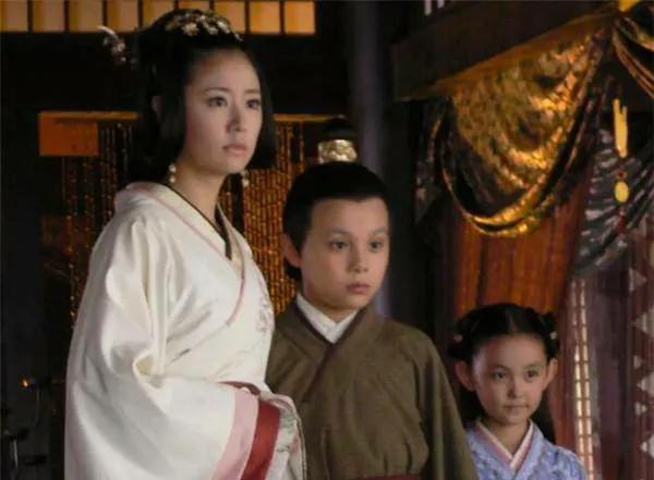 宁娶二度妻不娶遗下人什么意思,宁娶二度花不娶意下人什么意思