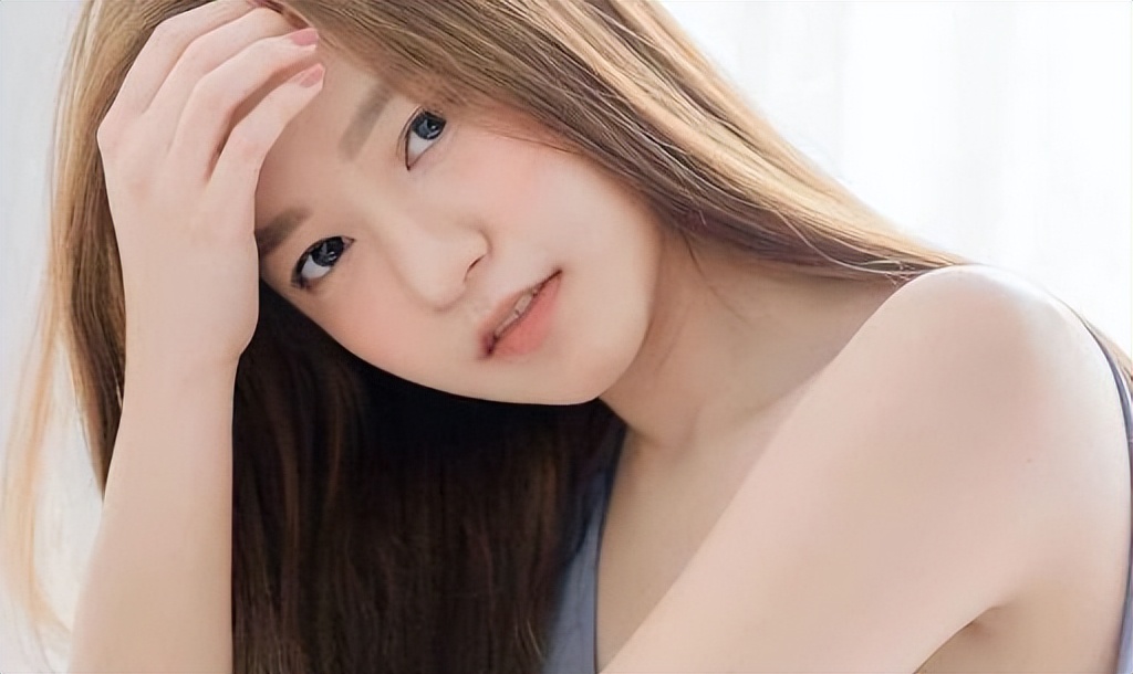 女孩态度为什么突然变得冷淡,女孩突然冷淡了要问清楚还是不问