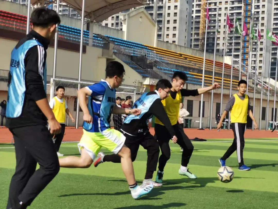 学校校园足球联赛报道,江苏省中小学校园足球联赛