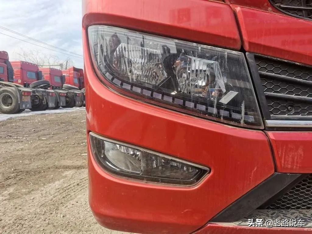 悍vh460国六牵引车空滤什么型号,悍vh460和悍v400车型一样吗