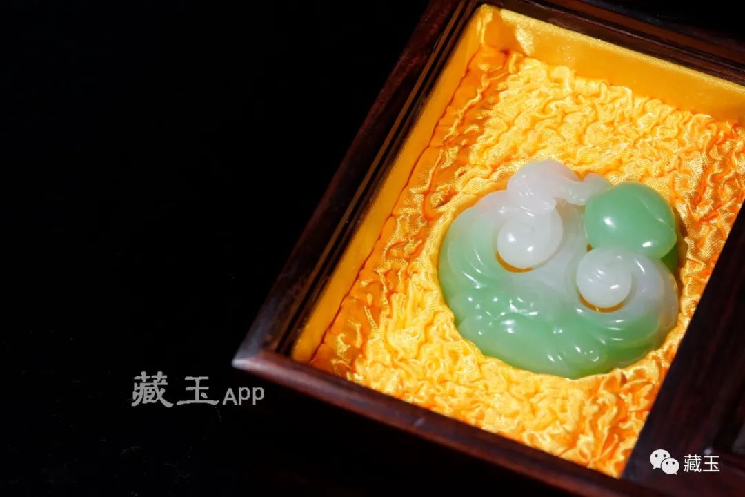 青海料和新疆籽料的区别图片,像青海料一样的籽料