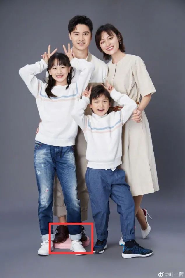 被时代洪流裹挟年轻人,被流量裹挟