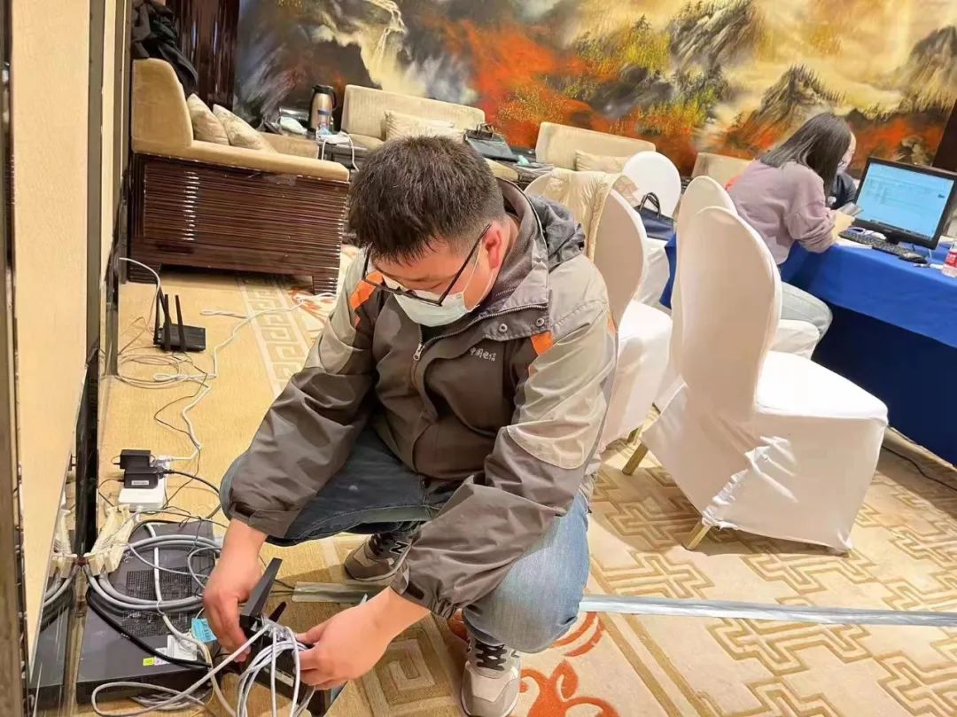 鍑哄緛鎸傚竻,鍑哄緛瑾撹█