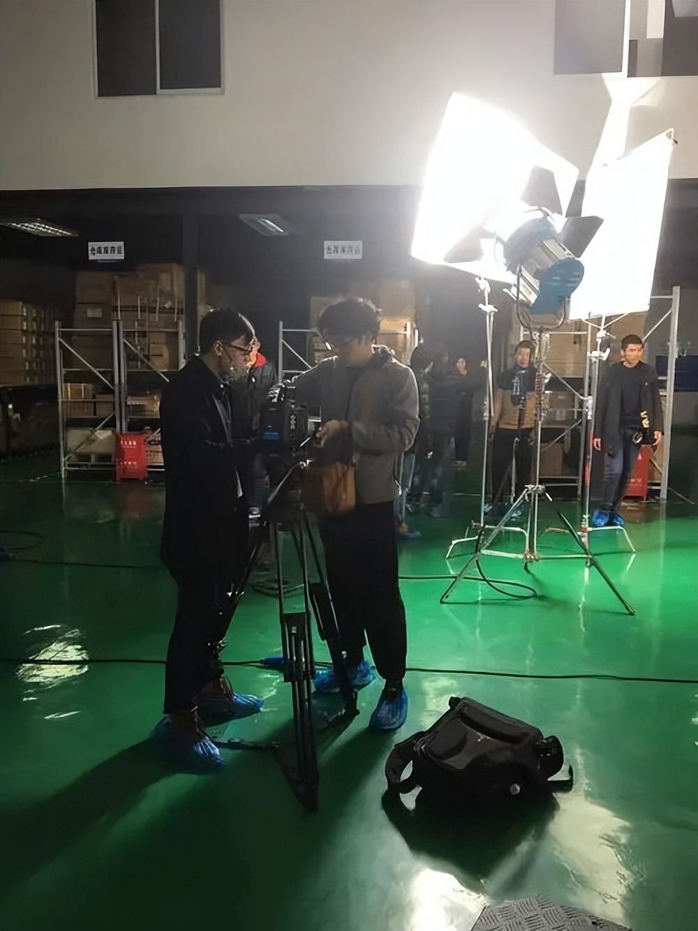 传统媒体广告与网络广告的相同点,电视广告和文字广告是什么关系