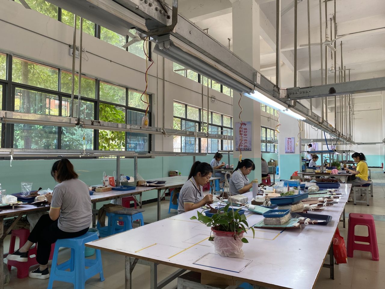 精准化就业帮扶困难群体,就业扶贫车间开启家门口致富路