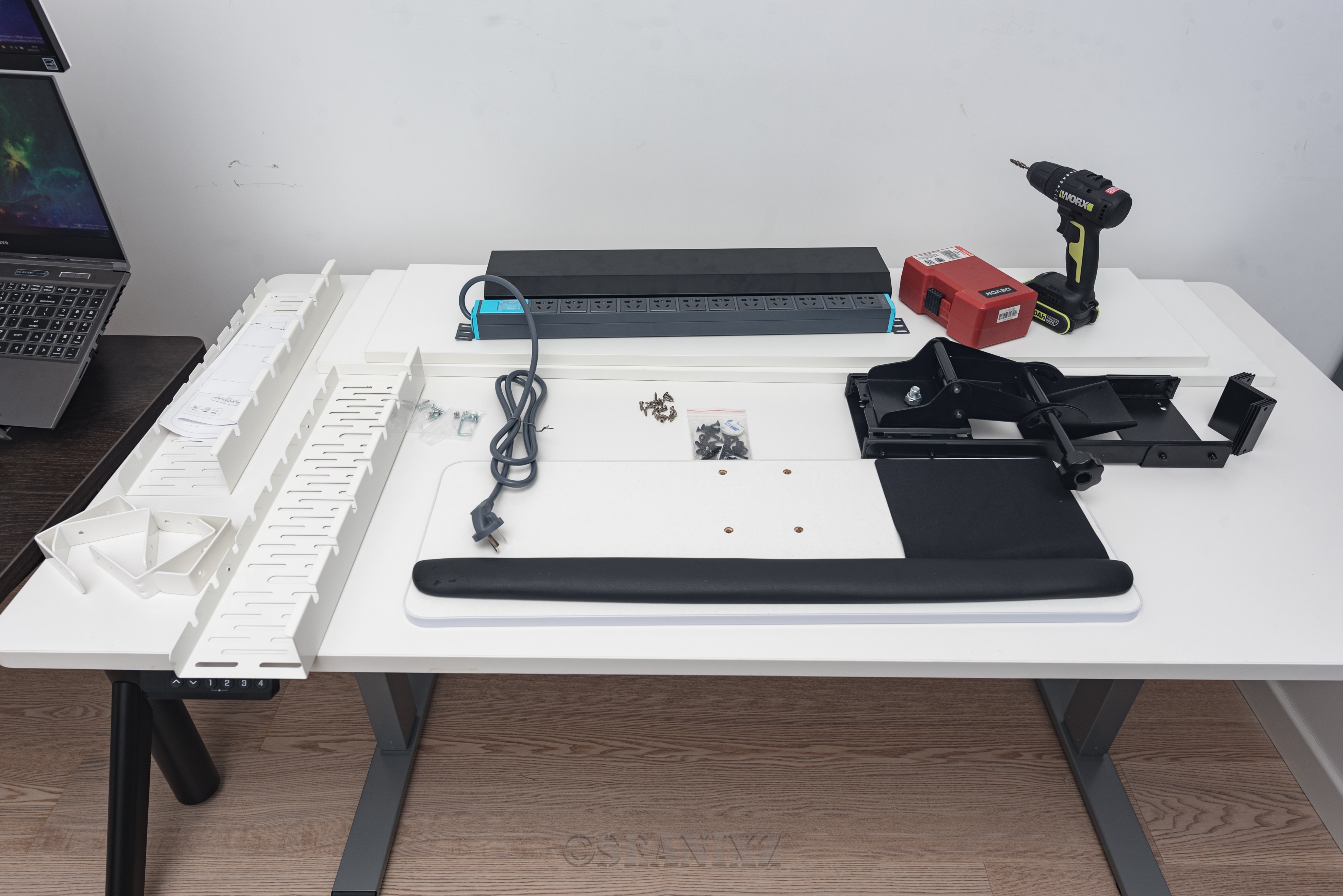 升降桌桌面改造,如何让桌面改的特别好看