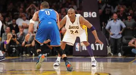 科比和詹姆斯最客观的对比，谁更强？有一人比他俩更符合未来篮球