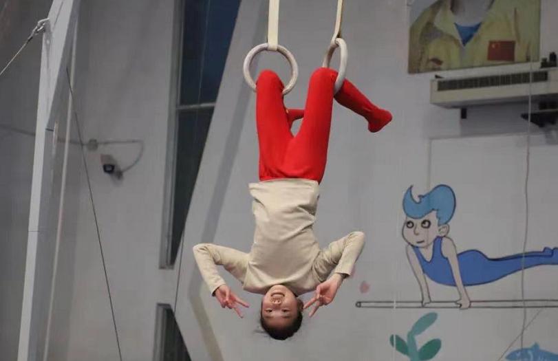 2019全国大学生体操比赛冠军,武大博士妈妈让孩子练体操