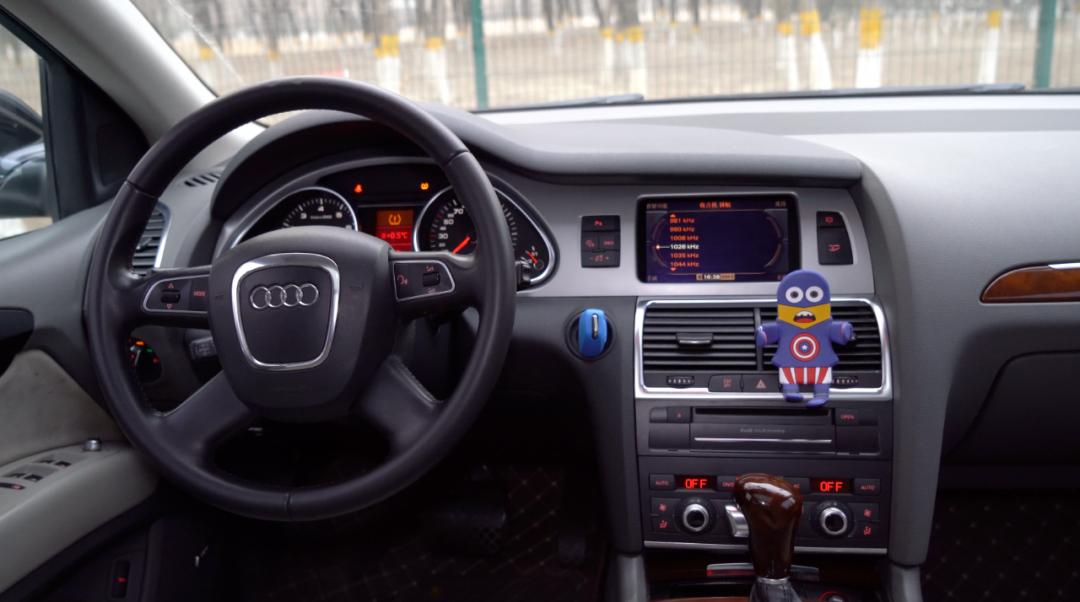 新款奥迪q7和老款比较,老款奥迪q7vs老款奥迪q5