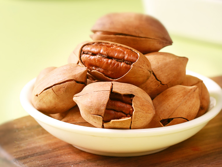 买年货花生瓜子水果糖,年货花生瓜子