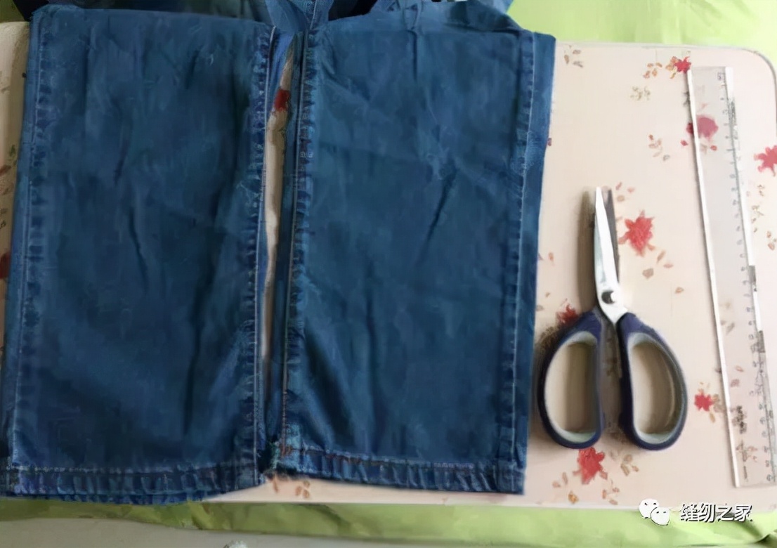 旧牛仔裤改造男童马甲,旧背心改造宝宝裤头