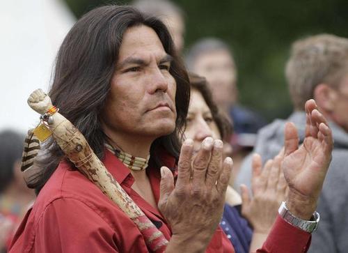 瓒婂崡榛戝府鏂楁浜嬩欢,瓒婂崡榛戝府鎵撴灦鐪熷疄妗堜欢