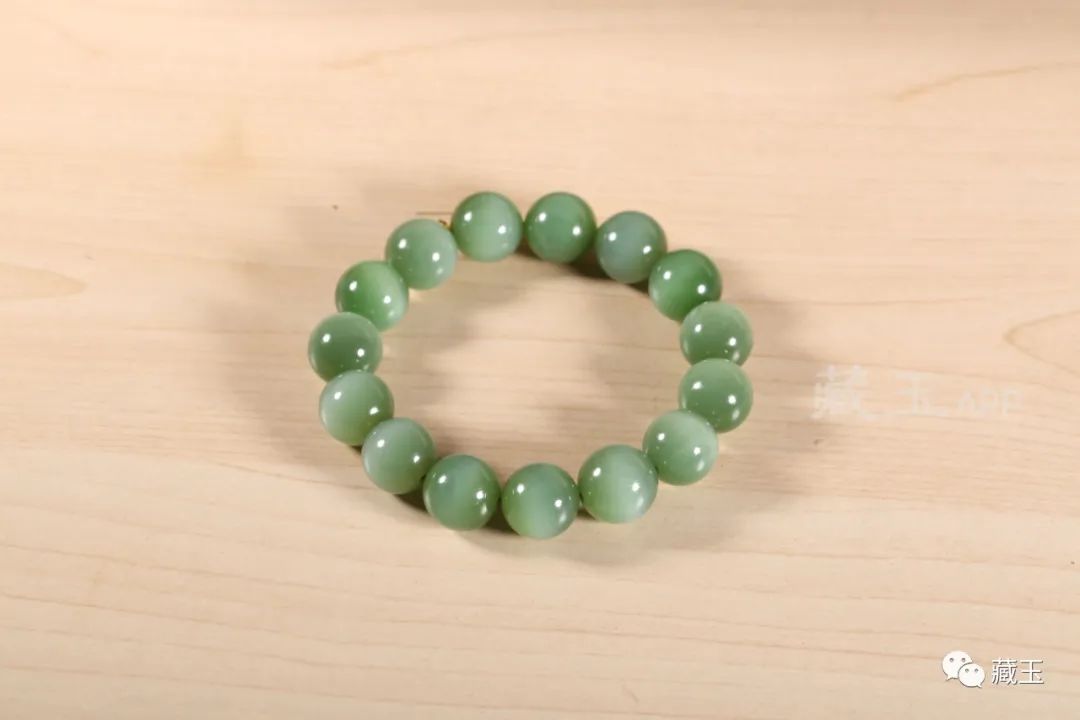 最惊艳的玉雕手串,极品玉雕手串图片大全