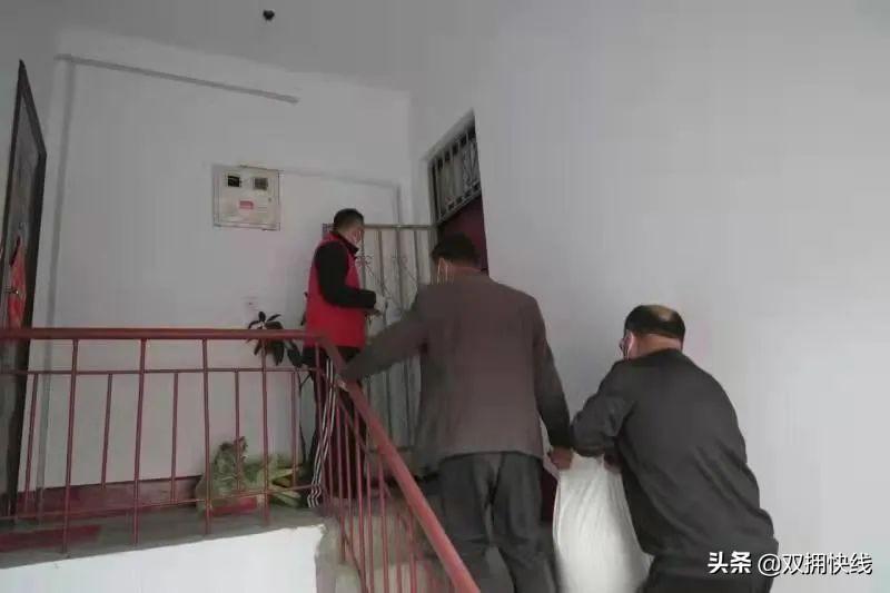 退役军人党员协助疫情防控工作,街道常态化联系退役军人情况报告