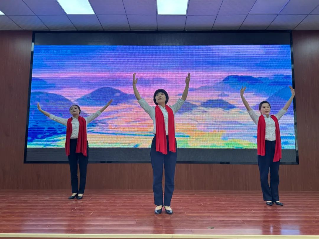 【迎“七一”守初心】矢志不渝跟*党**走不待扬鞭自奋蹄——西峰收费所举办庆祝建*党**102周年系列活动