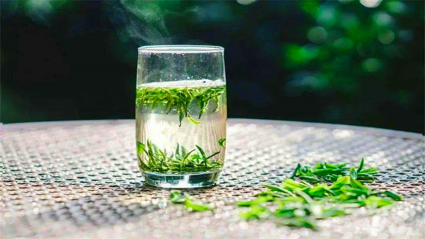 一壶雅茶迎元旦,一壶雅茶逆水寒