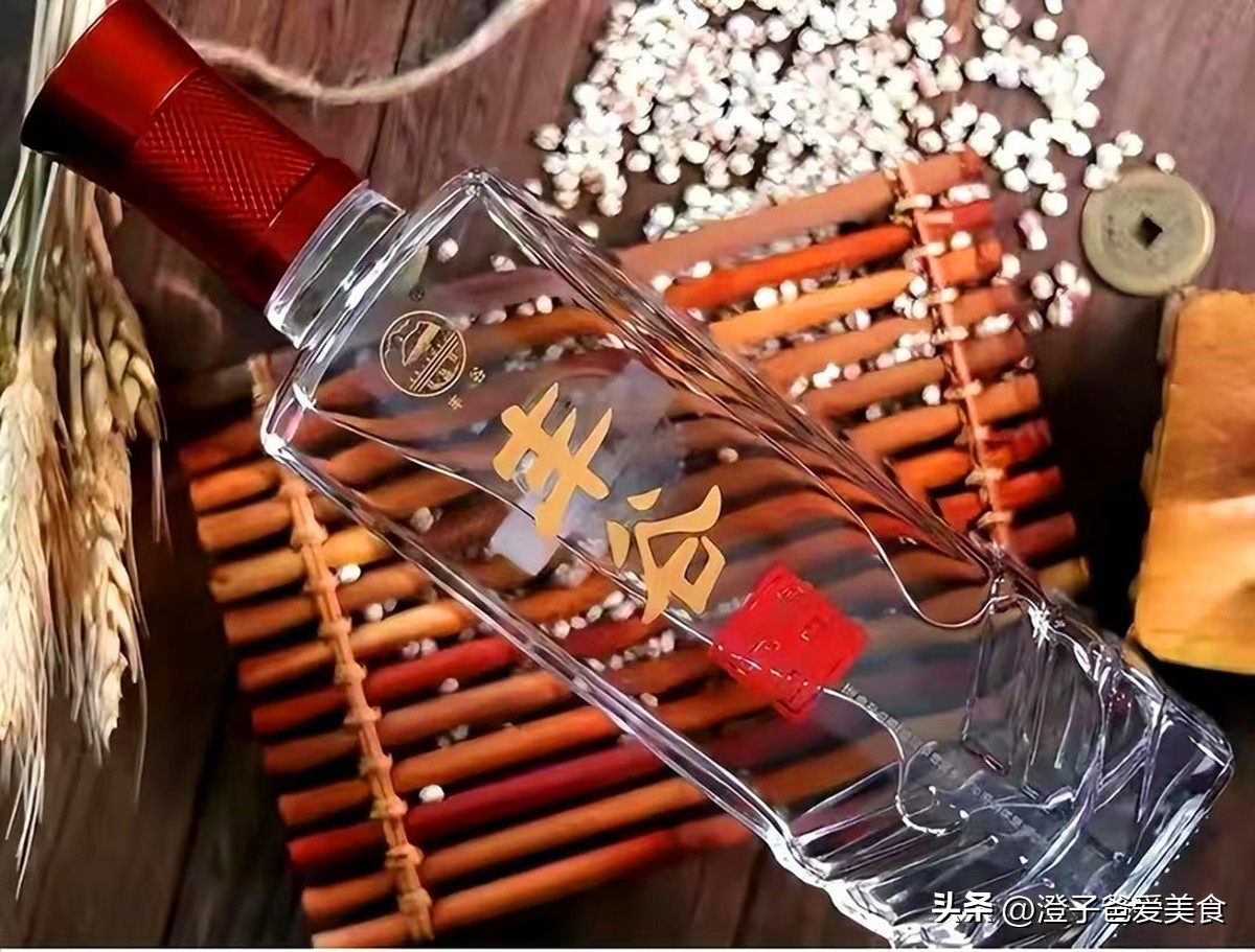 四川人最爱喝的四种酒,四川五粮液哪款酒最好喝