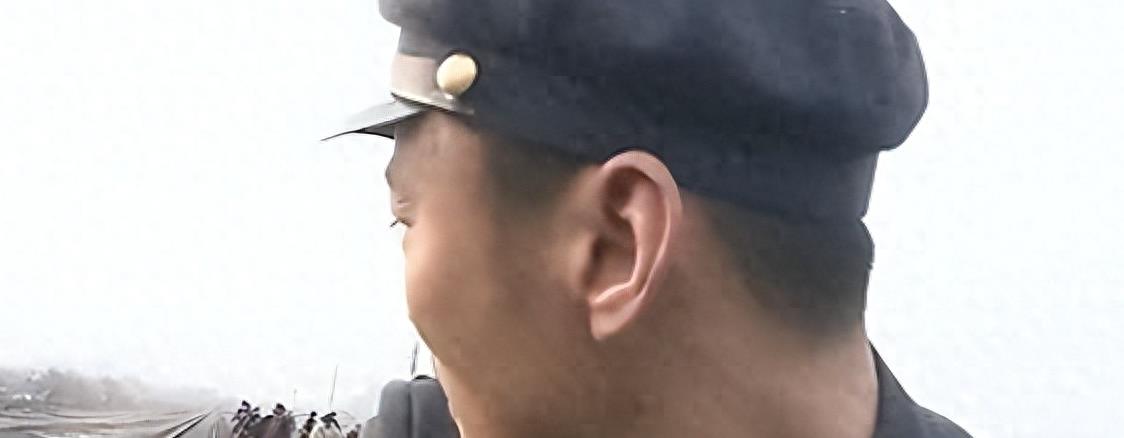 诱惑尼姑装，裤衩子外露，这些毁三观的操作，导演怕是个猪脑子吧