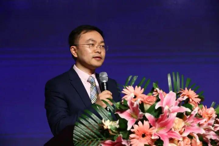 京东副总裁蔡磊患渐冻症仍捐助,原京东副总裁蔡磊患渐冻症