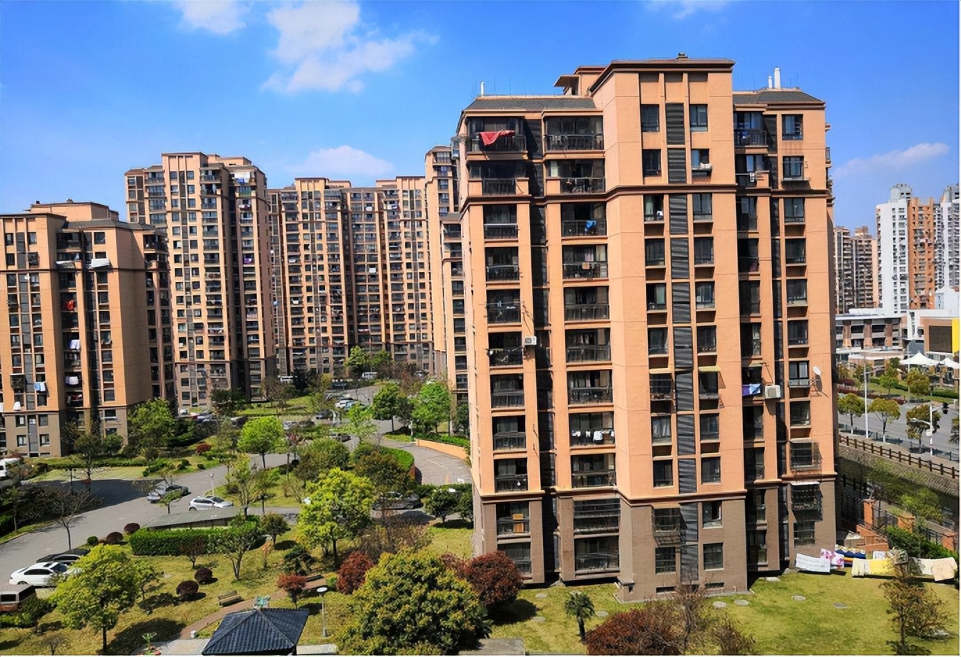 有人预测：未来两三年，中国近40%的家庭，或将面临这4大“麻烦”