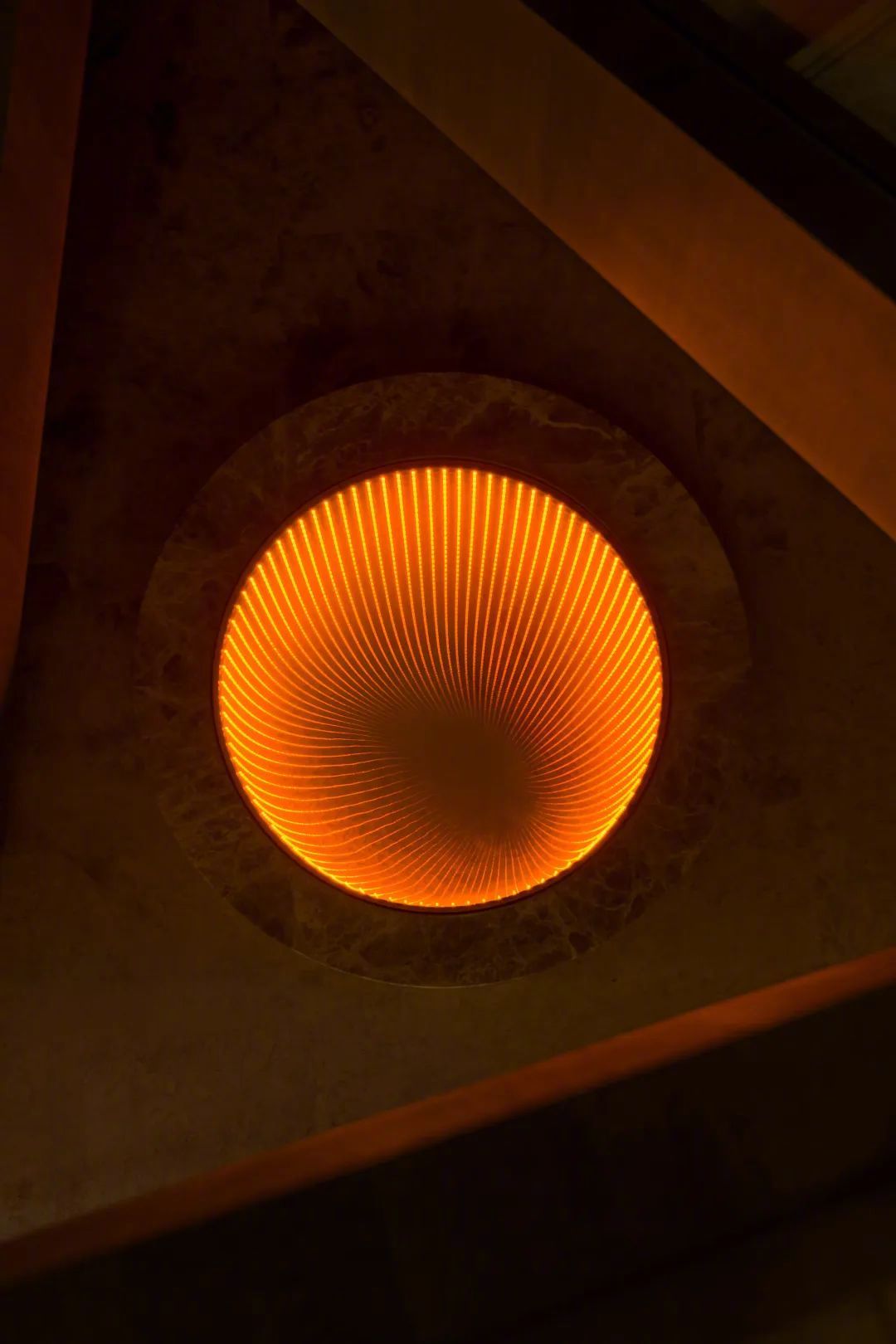 一代乐坛才女的传奇人生：花十余年，收藏千件宝贝