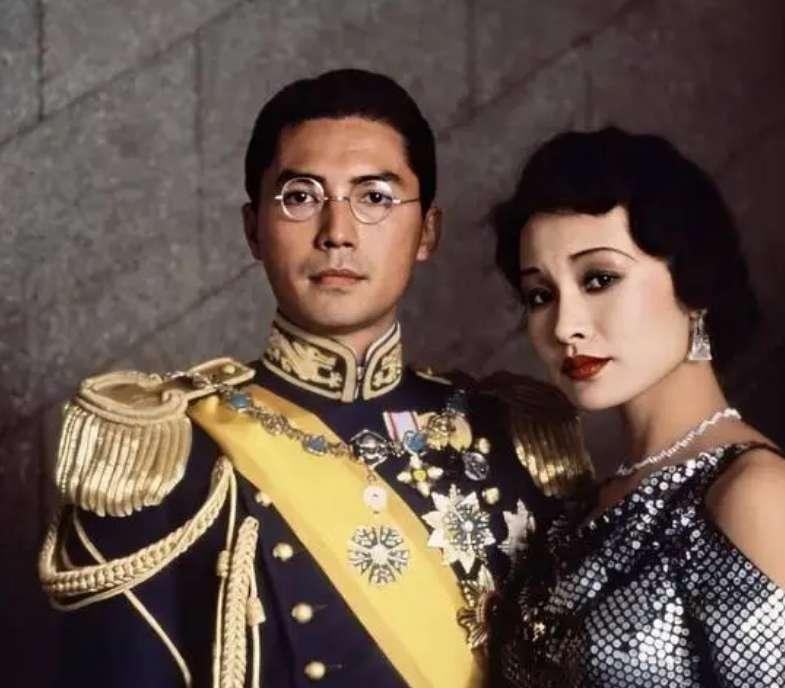 老汉宝刀卖500万专家指责现场,老人500万卖宝刀专家指责