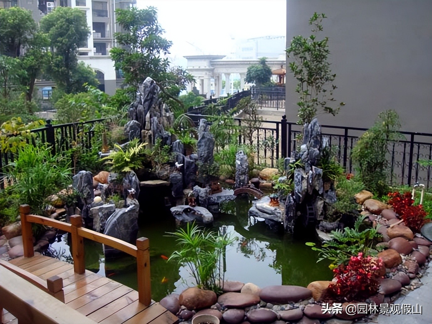 小鱼池假山自己制作教程,diy假山鱼池