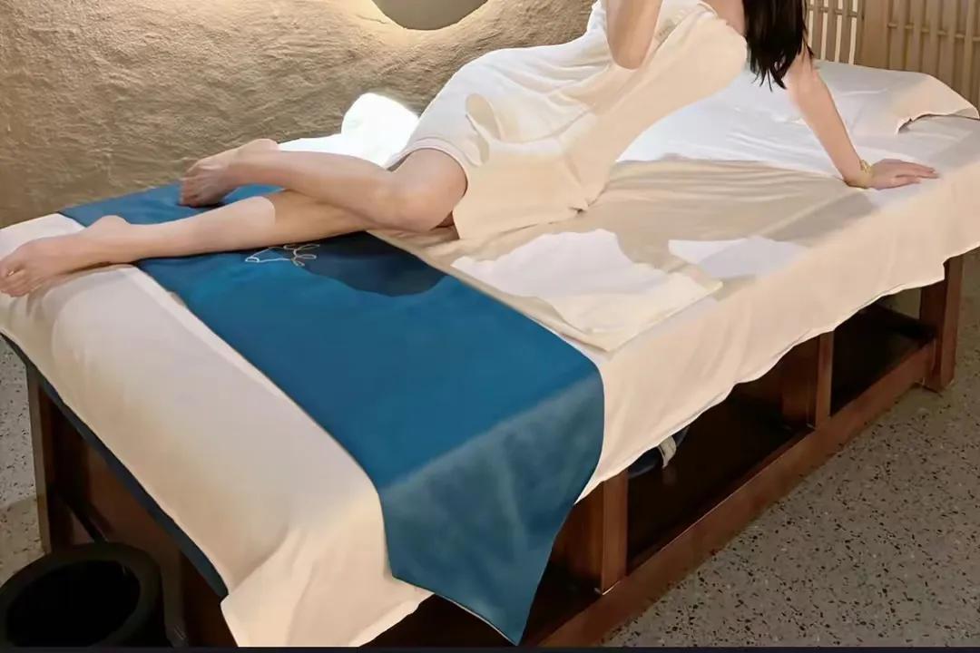 酒店成三级片片场，*拍偷**视频按刺激程度标价，高清镜头一览无余！