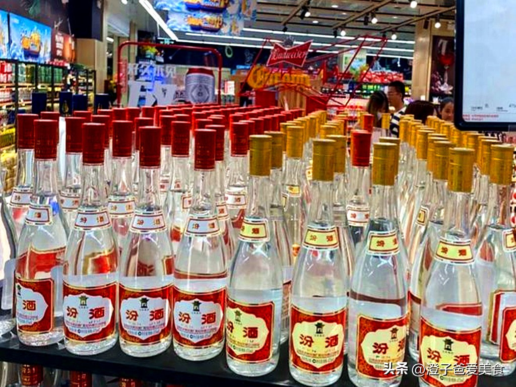 汾酒53度黄盖好还是红盖值得收藏,白玻汾酒黄盖和红盖的区别