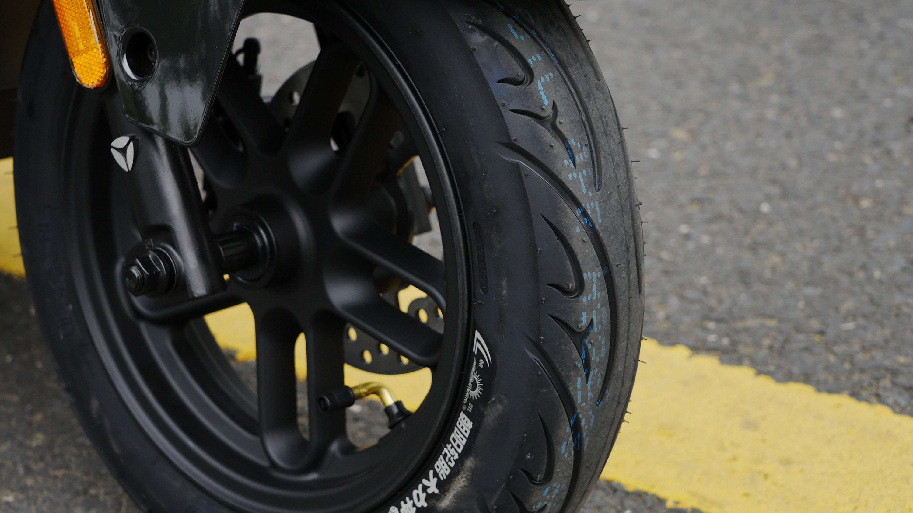 合格的“*男猛**”坐骑什么样？一文看透电动车选购（附实例解析）