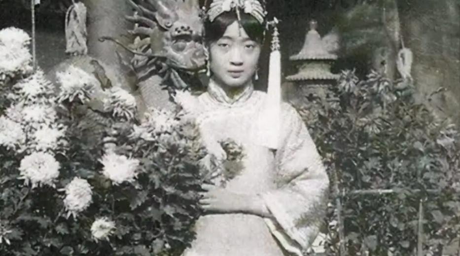 慈禧入宫前的历史,1902年慈禧光绪出入紫禁城