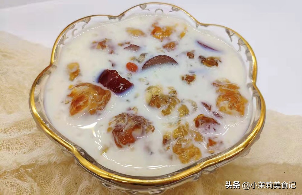 女人皮肤干燥需要补水吗,秋冬皮肤干燥可以每天敷面膜吗