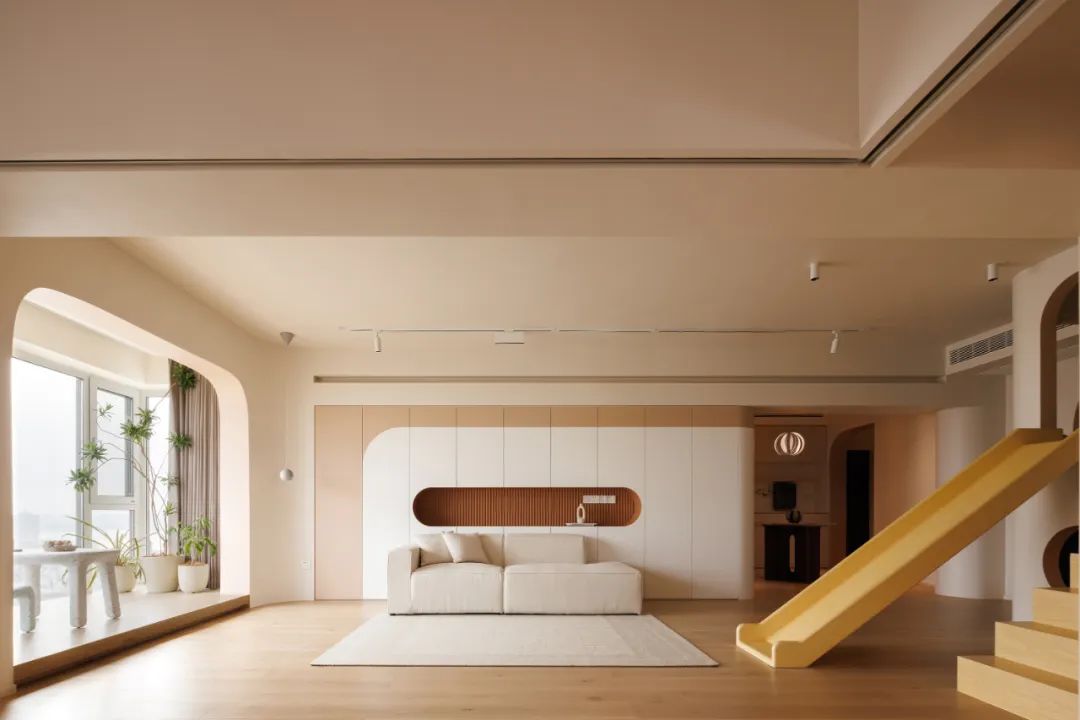 厦门夫妻的143㎡家火了,在客厅建了个游乐园,网友:孩子真幸福